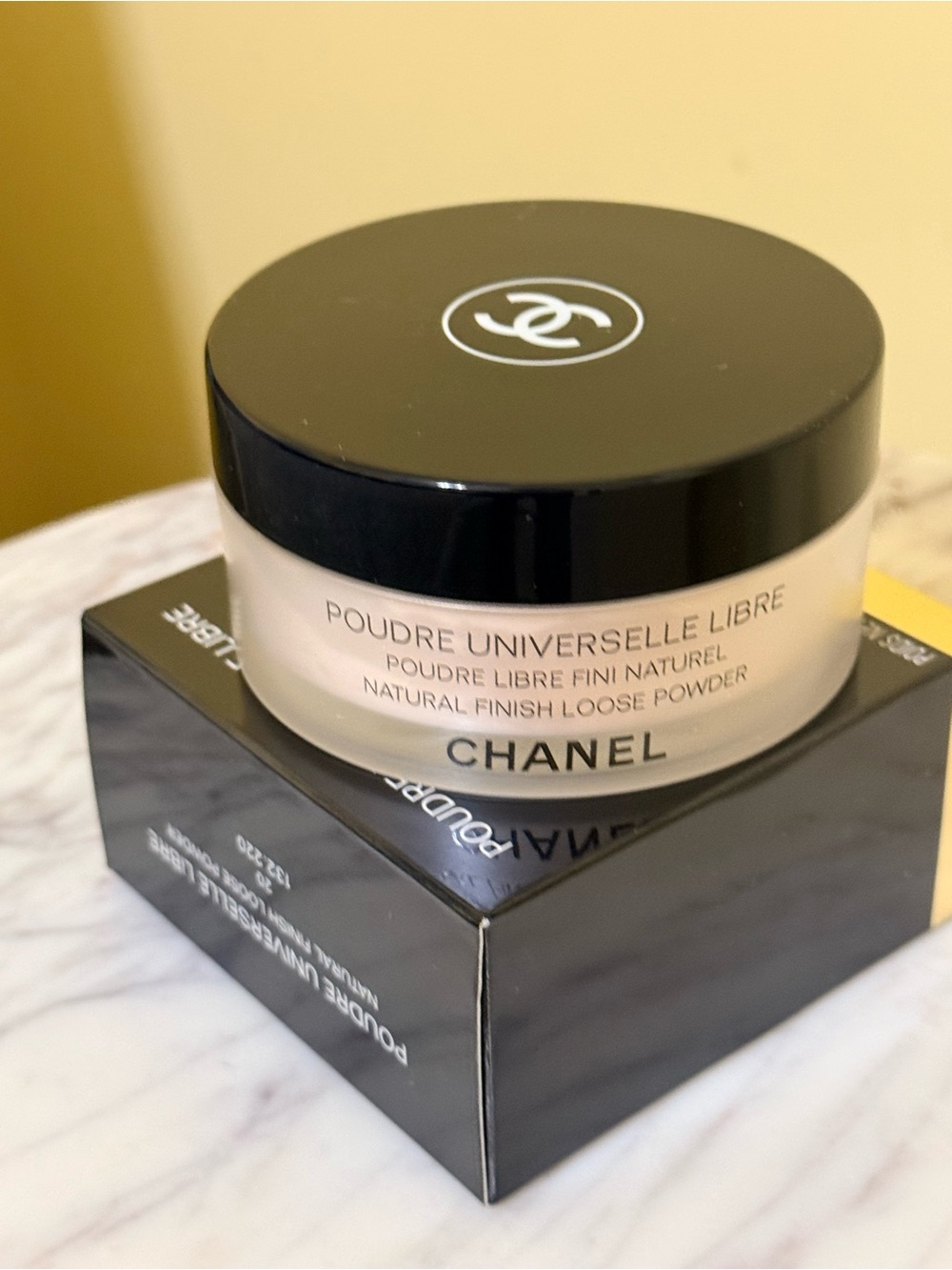 CHANEL POUDRE UNIVERSELLE LIBRE Natural Finish Loose Powder - Shade 20 - NIB